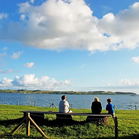 Appartamento Zum Reddevitzer Hoeft Middelhagen