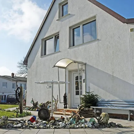 Zum Reddevitzer Hoeft Middelhagen